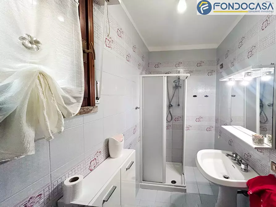 Immagine 23 di Appartamento in vendita  in Via Barsanti a Seravezza