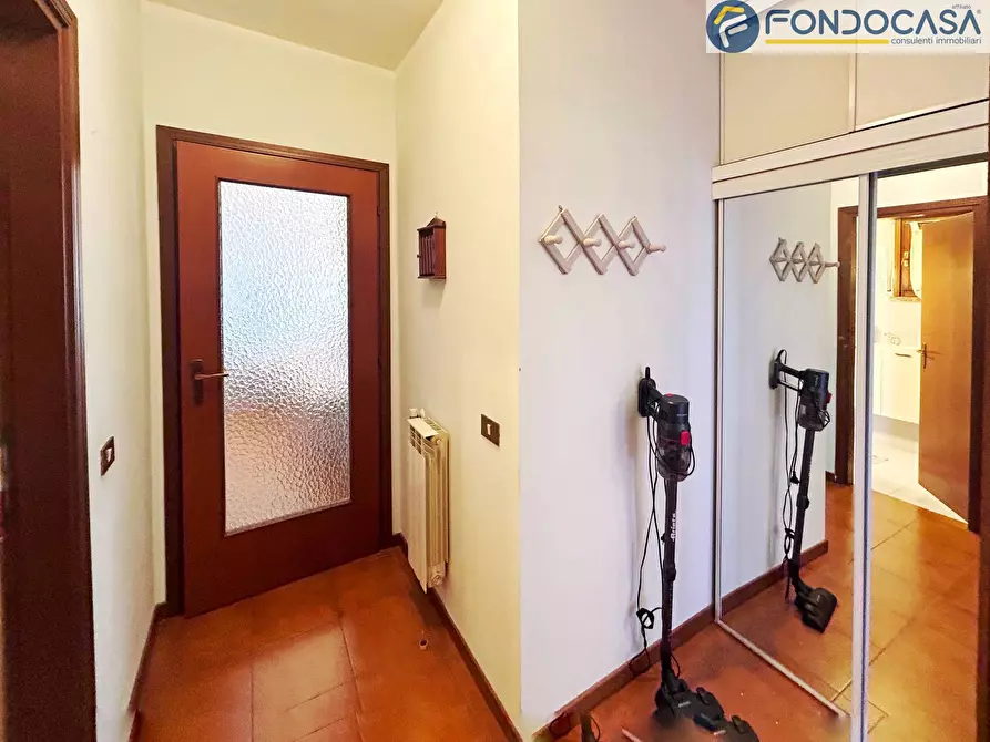 Immagine 29 di Appartamento in vendita  in Via Barsanti a Seravezza