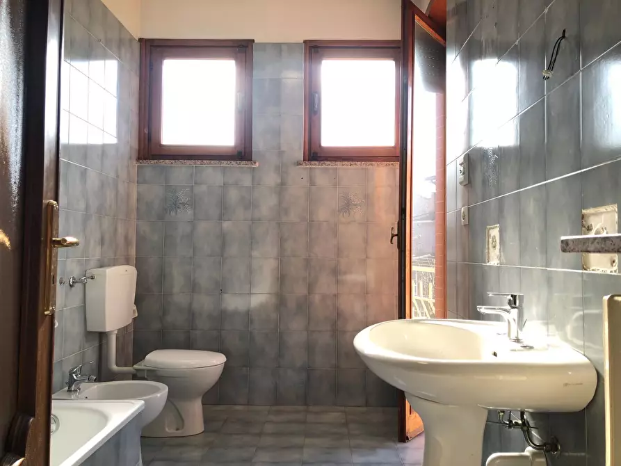 Immagine 13 di Appartamento in vendita  in VIA DELLE GINESTRE a Mondovì