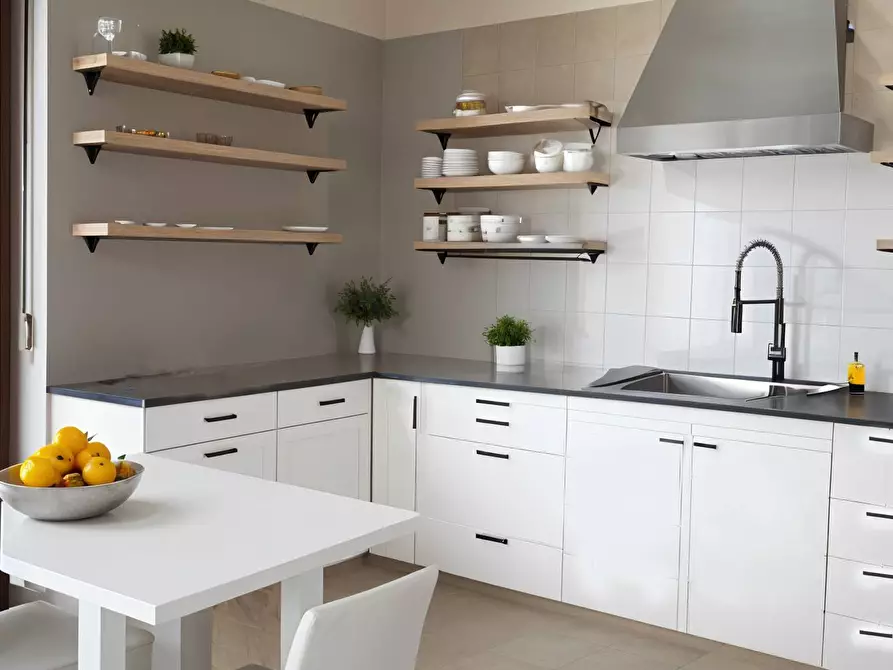 Immagine 5 di Appartamento in vendita  in VIA DELLE GINESTRE a Mondovì