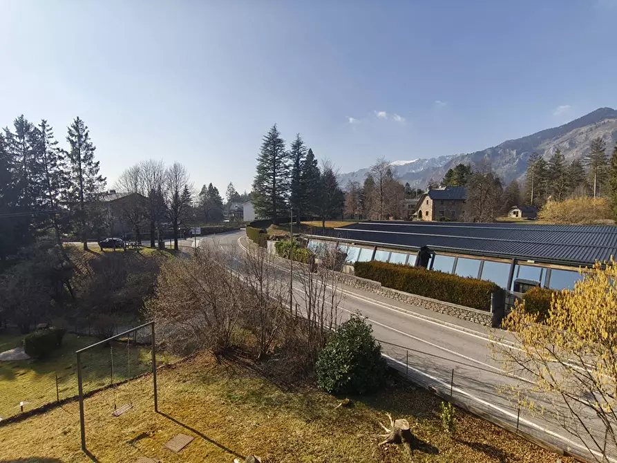 Immagine 20 di Appartamento in affitto  in Via Della Luna a Castione Della Presolana