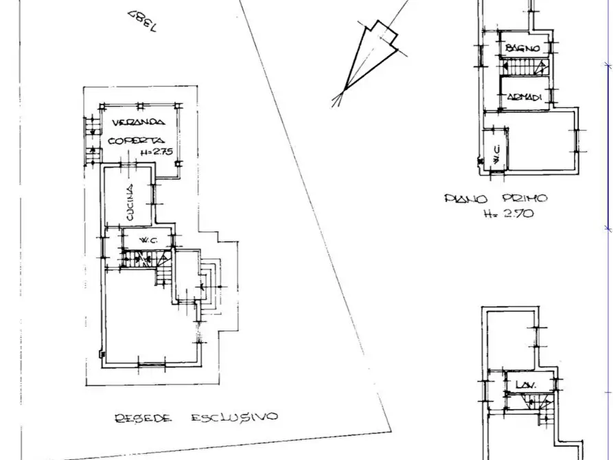 Immagine 27 di Villa in vendita  in via martiri di s. anna a Seravezza