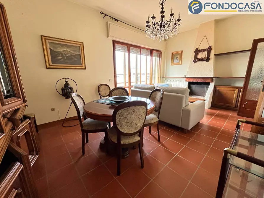 Immagine 4 di Casa bifamiliare in vendita  in via Macchia Monteggiorini a Camaiore