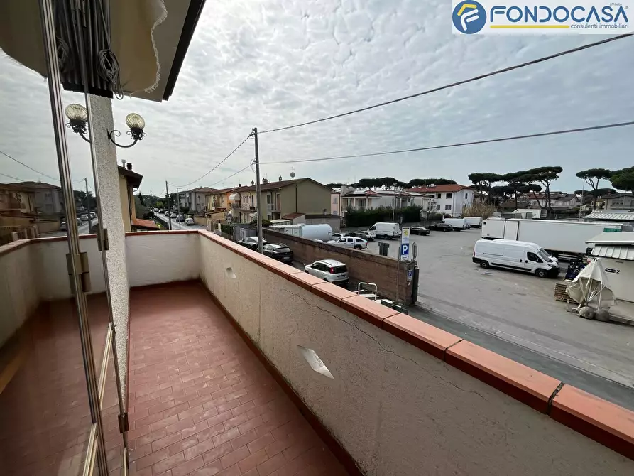 Immagine 7 di Casa bifamiliare in vendita  in via Macchia Monteggiorini a Camaiore