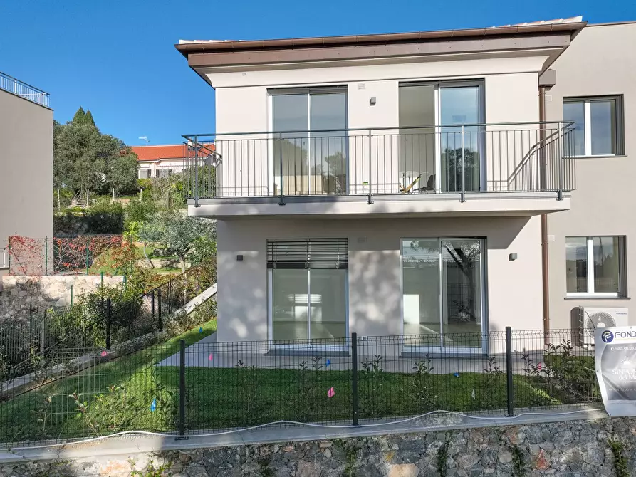 Immagine 9 di Appartamento in vendita  in Via Trento e Trieste a Borgio Verezzi