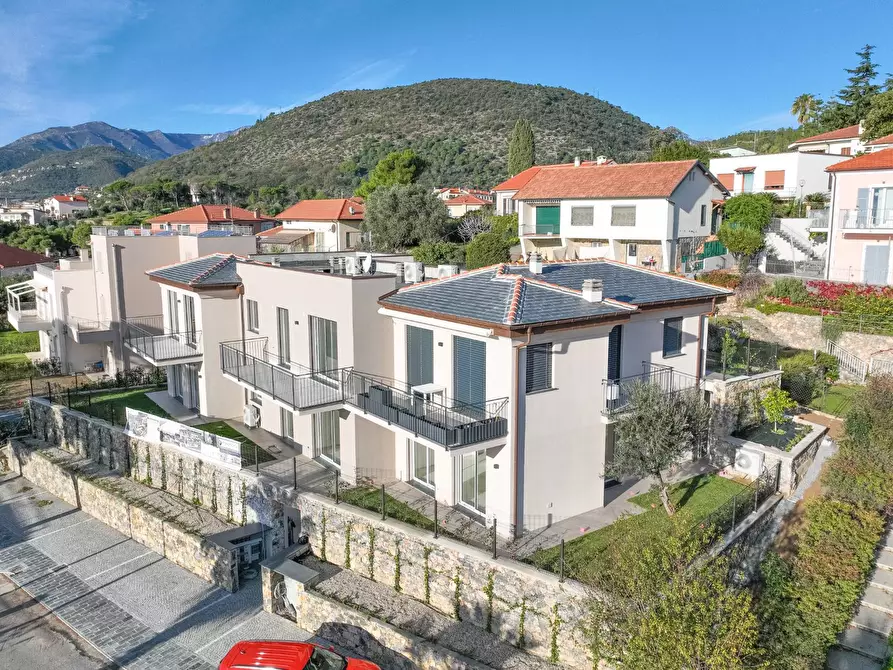 Immagine 16 di Appartamento in vendita  in Via Trento e Trieste a Borgio Verezzi