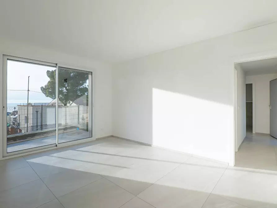 Immagine 25 di Appartamento in vendita  in Via Trento e Trieste a Borgio Verezzi