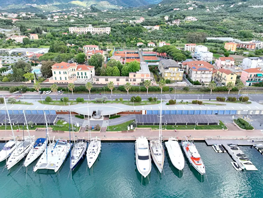 Immagine 2 di Appartamento in vendita  in VIA AURELIA a Loano