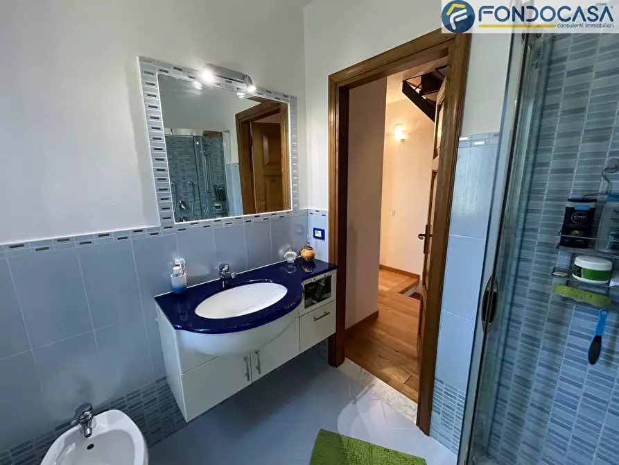 Immagine 20 di Casa semindipendente in vendita  in Via di Rosi a Camaiore