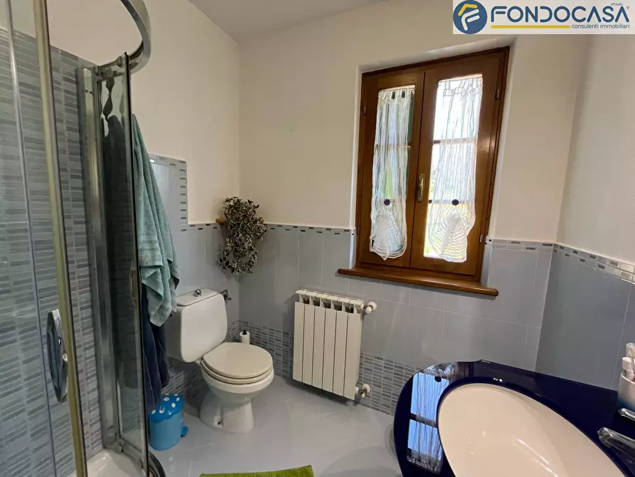 Immagine 18 di Casa semindipendente in vendita  in Via di Rosi a Camaiore