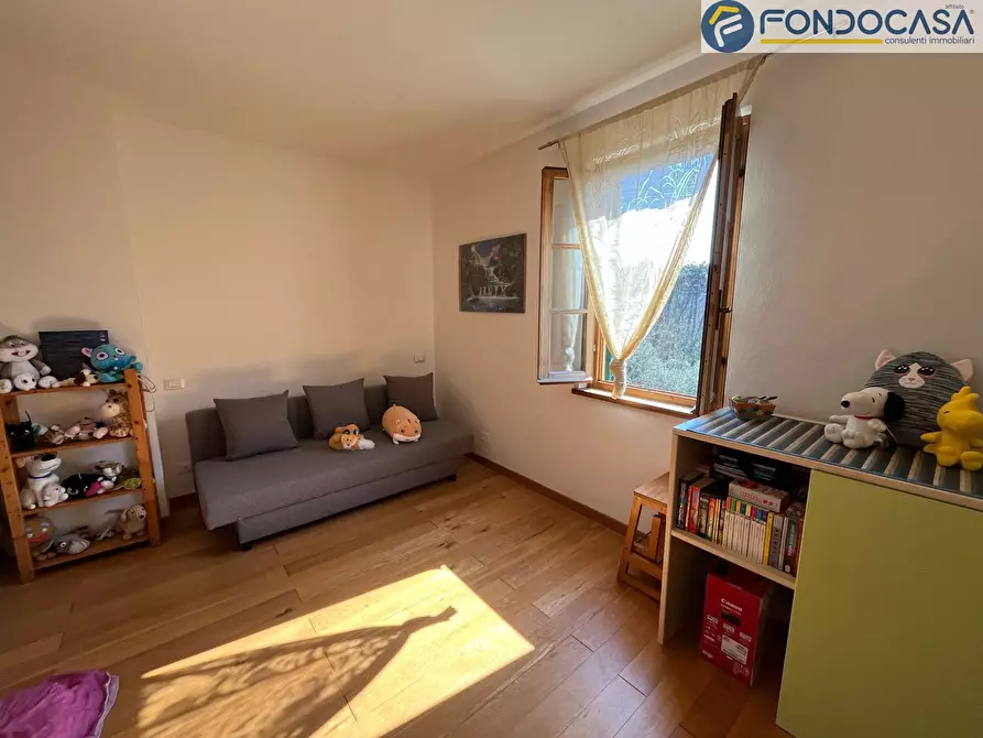 Immagine 15 di Casa semindipendente in vendita  in Via di Rosi a Camaiore