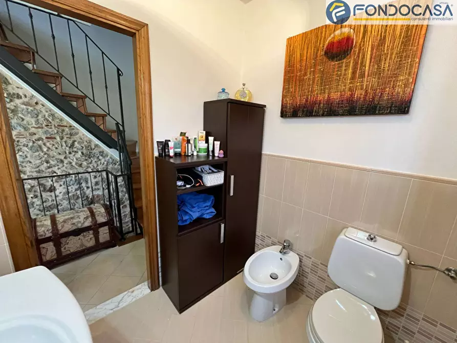 Immagine 13 di Casa semindipendente in vendita  in Via di Rosi a Camaiore