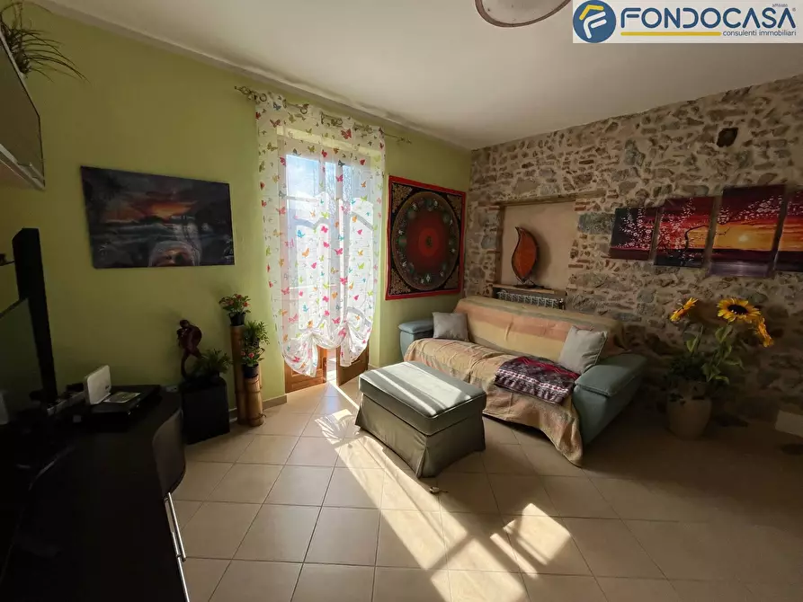 Immagine 9 di Casa semindipendente in vendita  in Via di Rosi a Camaiore