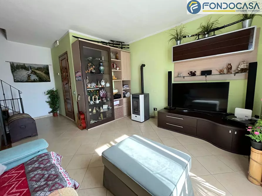 Immagine 8 di Casa semindipendente in vendita  in Via di Rosi a Camaiore