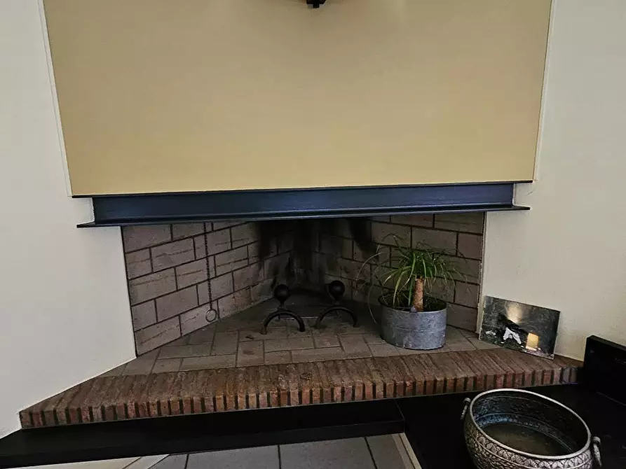 Immagine 3 di Villa in vendita  in Via Fiume Montone Abbandonato a Ravenna