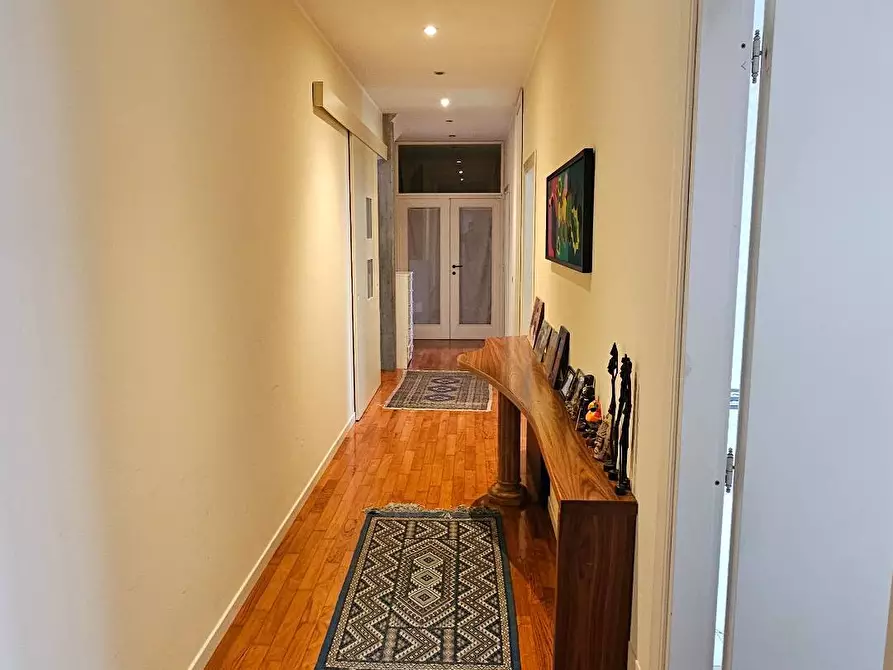 Immagine 9 di Villa in vendita  in Via Fiume Montone Abbandonato a Ravenna