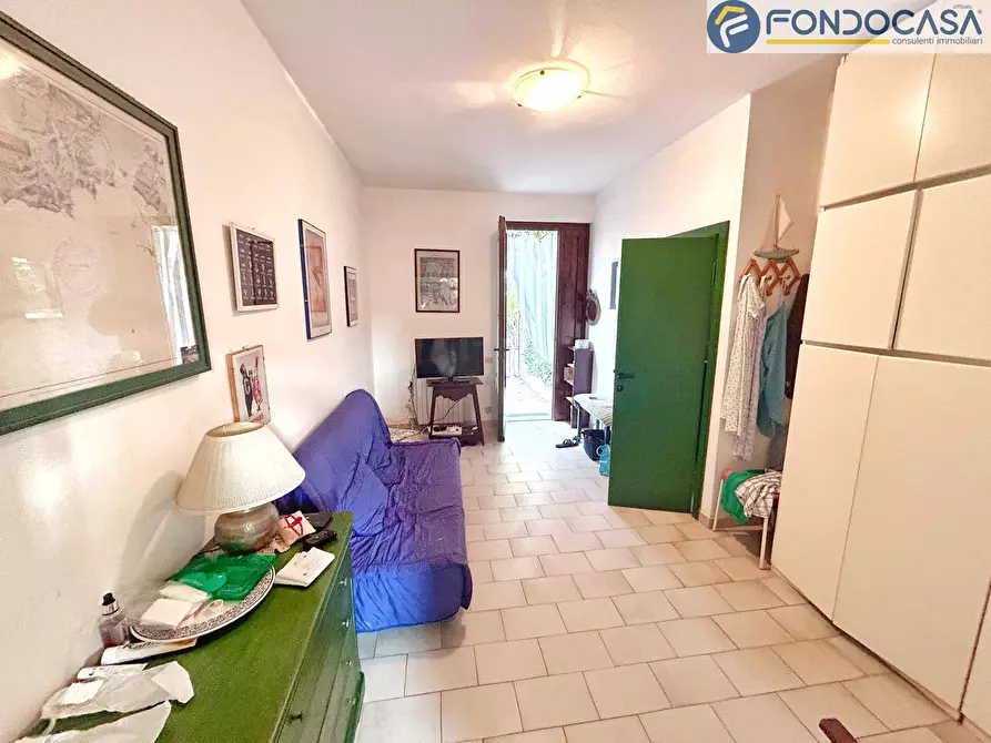 Immagine 4 di Appartamento in vendita  in Via Marietta a Montignoso