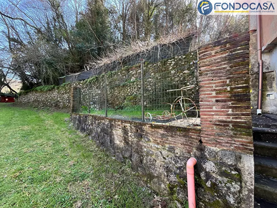 Immagine 30 di Casa semindipendente in vendita  in Via Sterpi a Camaiore