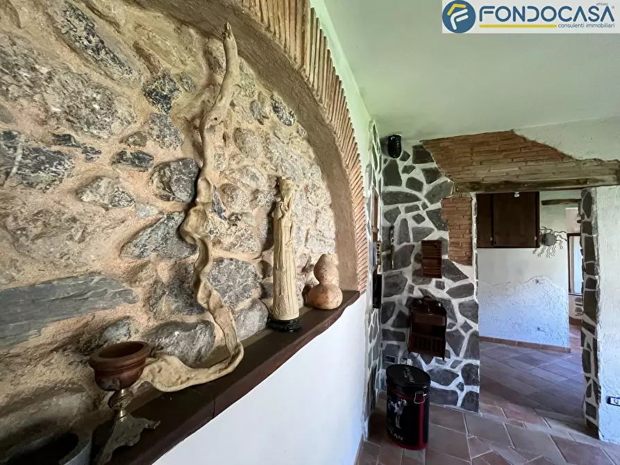 Immagine 10 di Casa semindipendente in vendita  in Via Sterpi a Camaiore