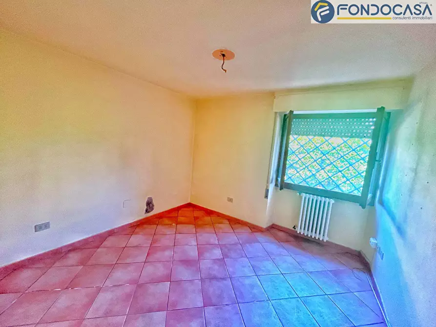 Immagine 26 di Villa in vendita  in Via Federigi a Seravezza