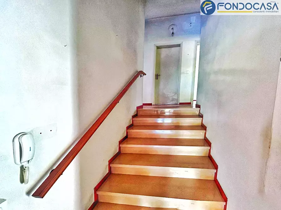 Immagine 17 di Villa in vendita  in Via Federigi a Seravezza