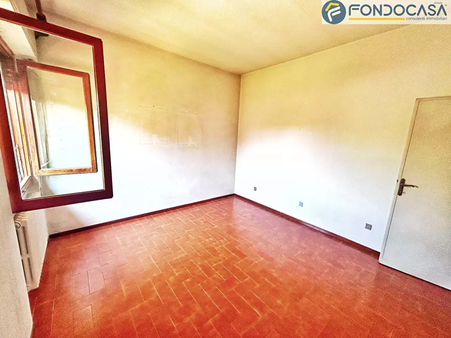 Immagine 28 di Villa in vendita  in Via Federigi a Seravezza