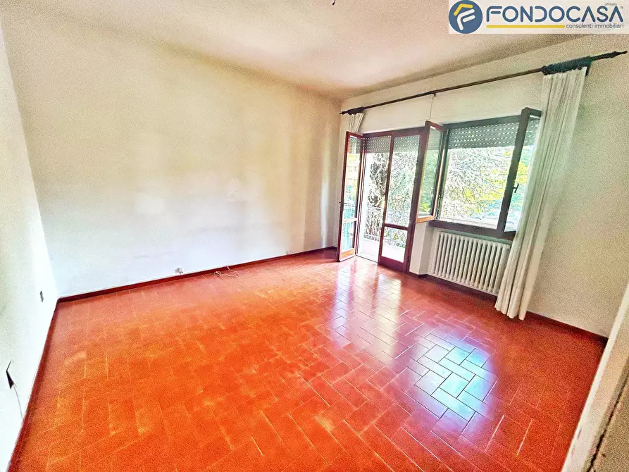 Immagine 19 di Villa in vendita  in Via Federigi a Seravezza