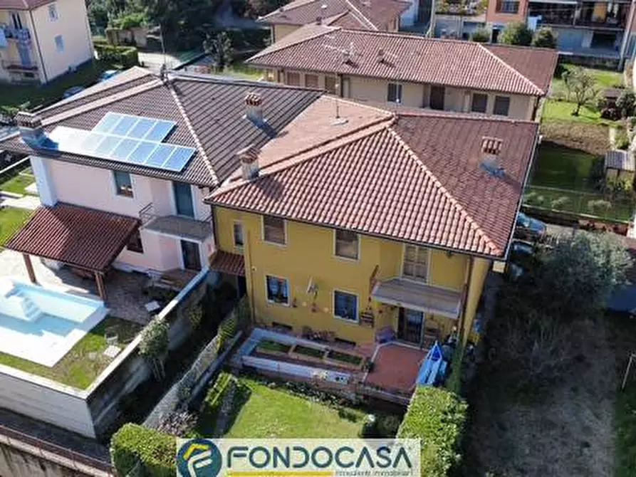 Immagine 1 di Appartamento in vendita  a Rovato