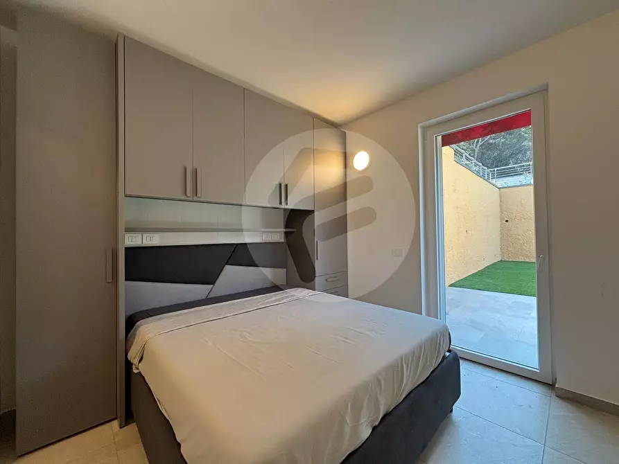 Immagine 11 di Appartamento in vendita  in via vincenzo nam a Alassio