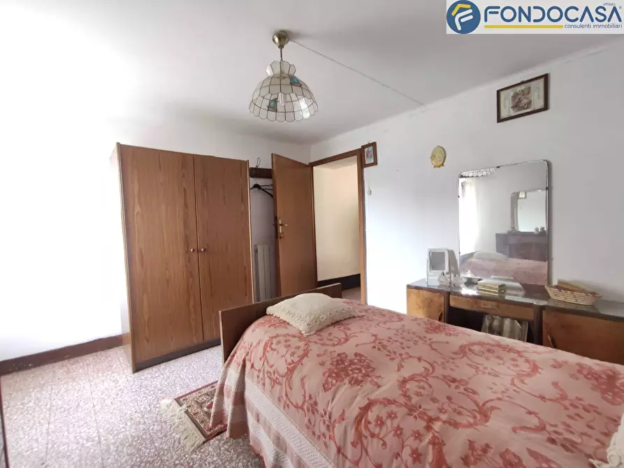 Immagine 22 di Casa semindipendente in vendita  in VIA CANALDORO a Pietrasanta
