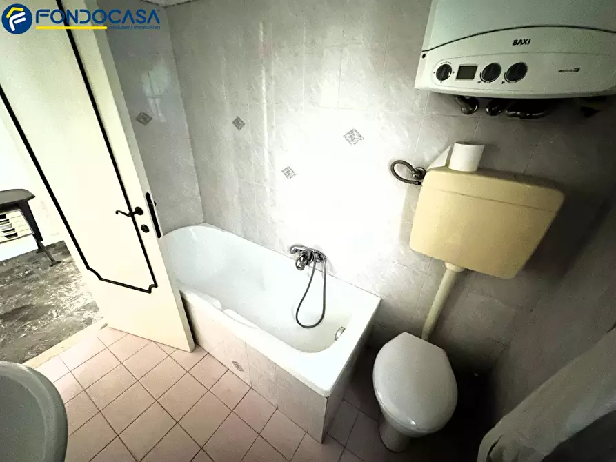 Immagine 21 di Appartamento in vendita  in Via Pola a Grottammare