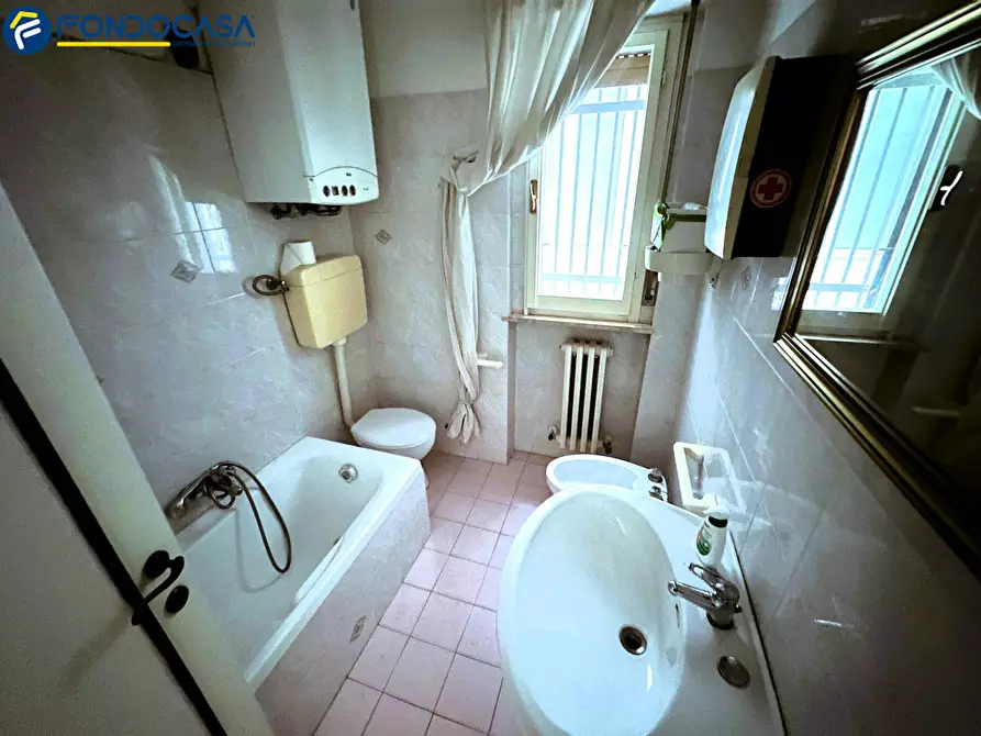 Immagine 20 di Appartamento in vendita  in Via Pola a Grottammare