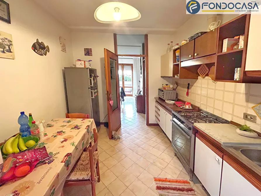 Immagine 13 di Appartamento in vendita  in Via Buonarroti a Forte Dei Marmi