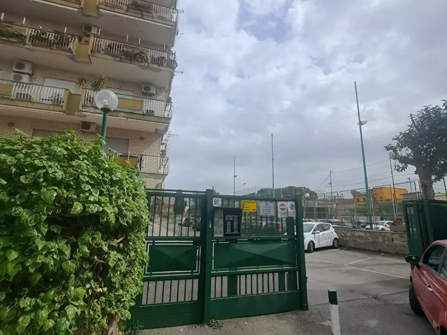 Immagine 1 di Box auto in vendita  a Marigliano