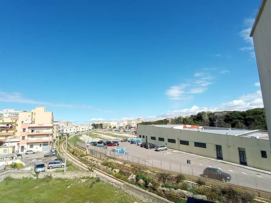 Immagine 30 di Appartamento in vendita  in VIA NICCOLÒ TOMMASEO a Gallipoli