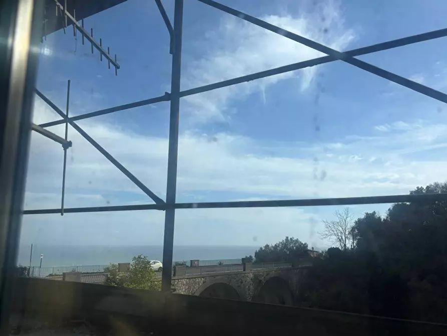 Immagine 2 di Appartamento in vendita  in Via Giuseppe Paesano a Salerno