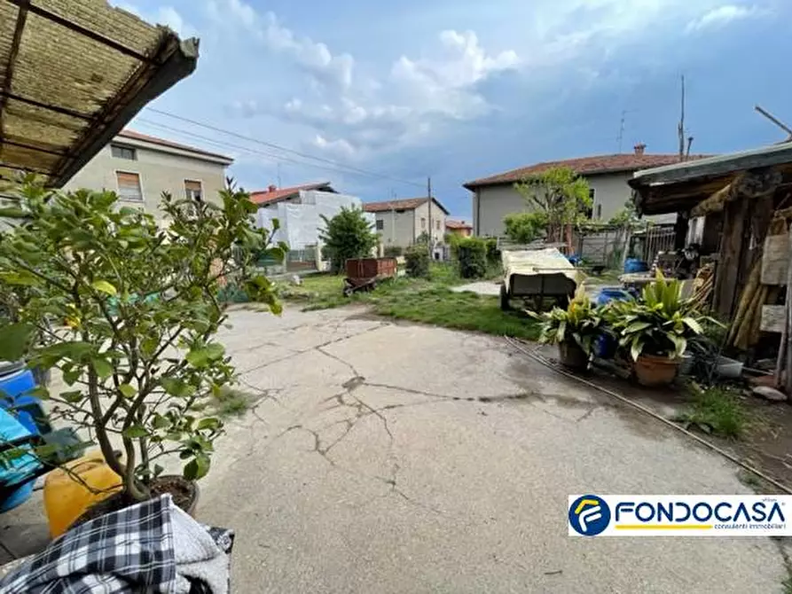 Immagine 24 di Rustico / casale in vendita  a Cazzago San Martino