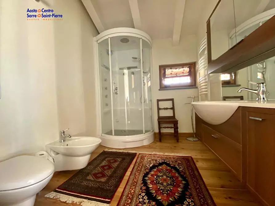 Immagine 17 di Villa in vendita  in Località Tholaseche a Nus