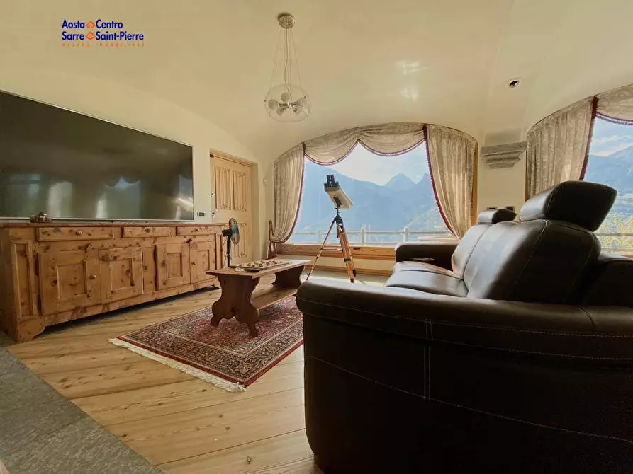 Immagine 4 di Villa in vendita  in Località Tholaseche a Nus