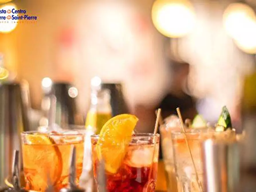 Immagine 7 di Attività commerciale in vendita  in Aosta a Aosta