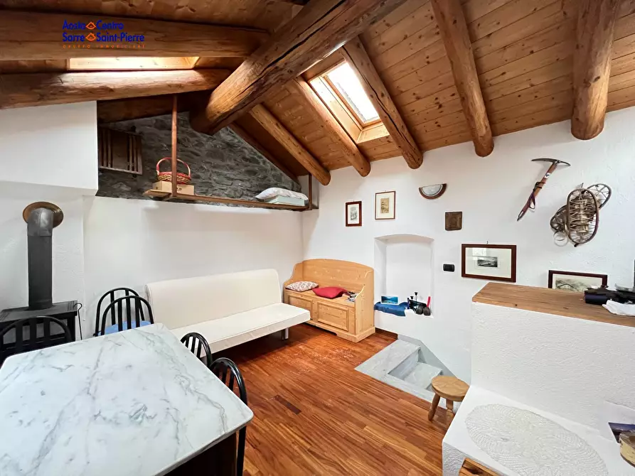 Immagine 2 di Appartamento in vendita  in Via Clapey a Cogne