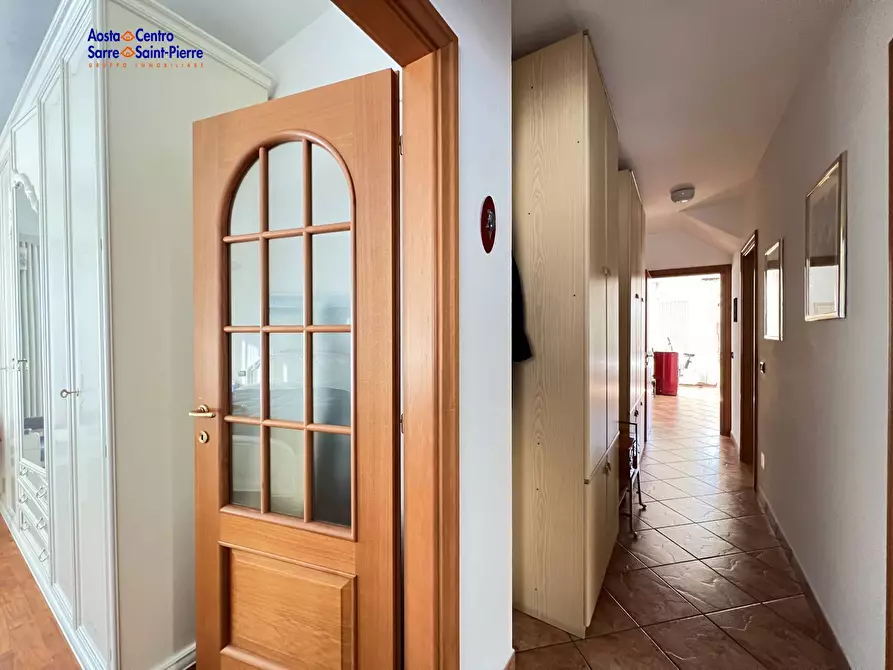 Immagine 15 di Villa in vendita  in Via Delle Betulle a Aosta