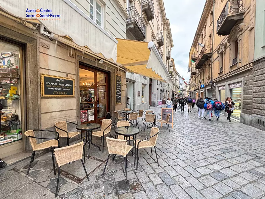 Immagine 2 di Attività commerciale in vendita  in Via de Tillier a Aosta