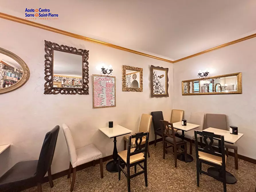 Immagine 10 di Attività commerciale in vendita  in Via de Tillier a Aosta