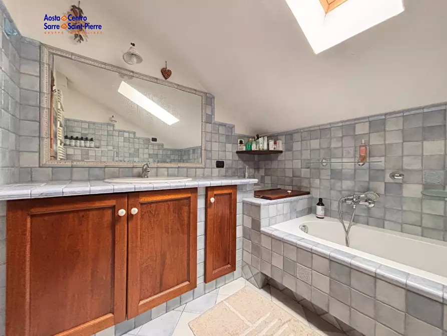 Immagine 14 di Appartamento in vendita  in Route Chenoz a Pre'-Saint-Didier