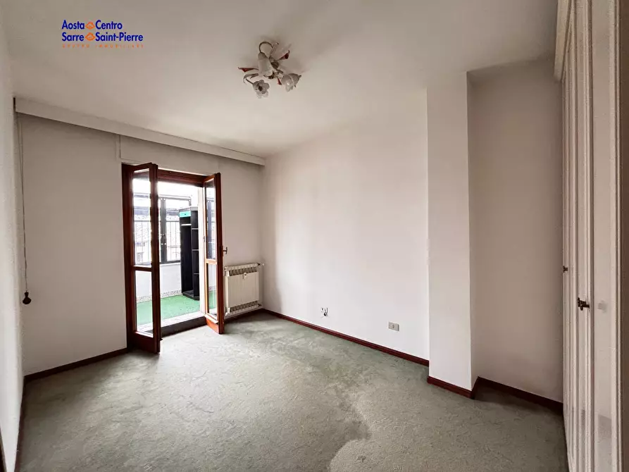 Immagine 13 di Attico in vendita  in Via Losanna a Aosta