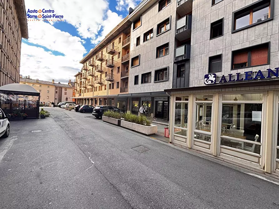 Immagine 19 di Attico in vendita  in Via Losanna a Aosta