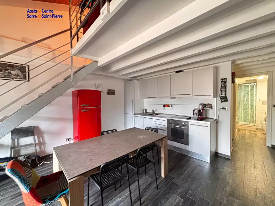 Immagine 3 di Appartamento in vendita  in Via xavier de Mestre a Aosta