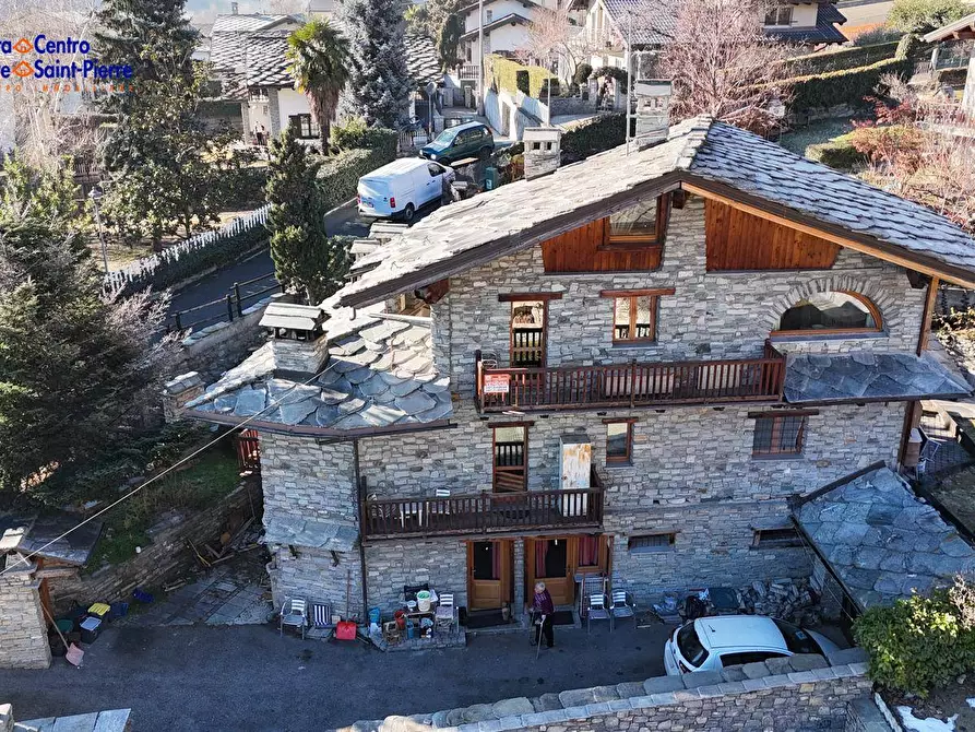 Immagine 1 di Villa in vendita  in Località Petit Crè a Sarre
