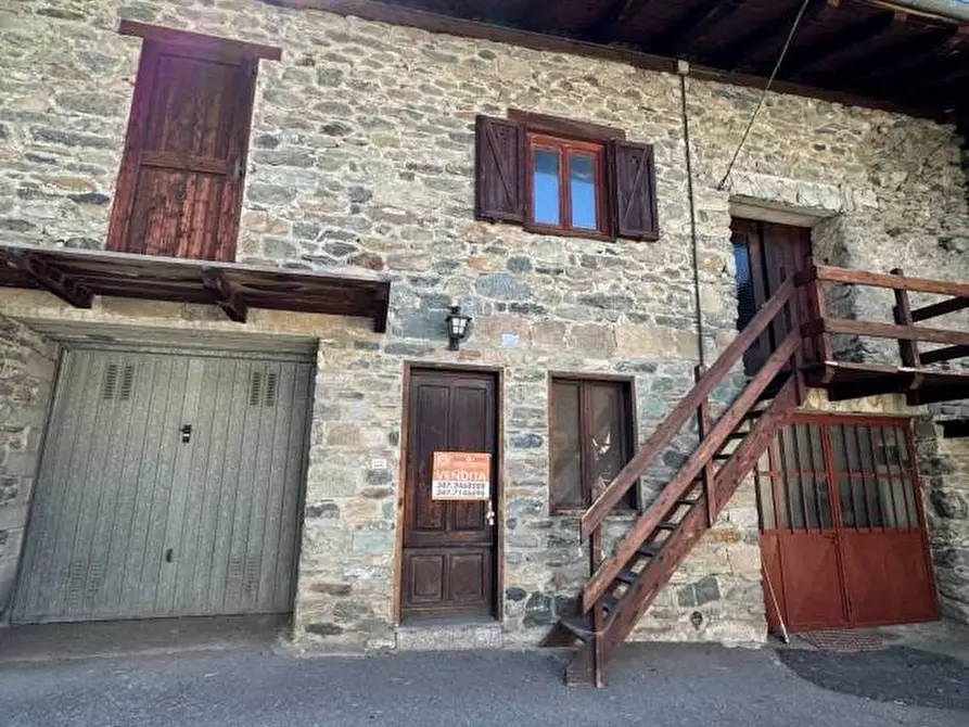 Immagine 2 di Rustico / casale in vendita  in Les Cors a Fenis